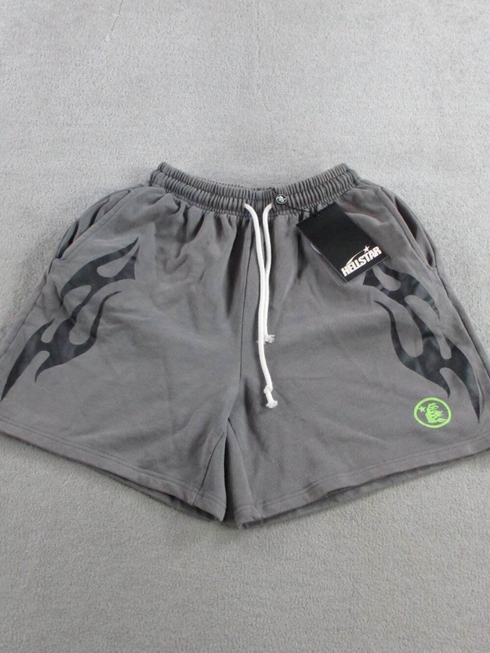 HELLSTAR Flame Shorts Mens Medium Gray Black Sweat Drawstring Graphic Grunge NEW
